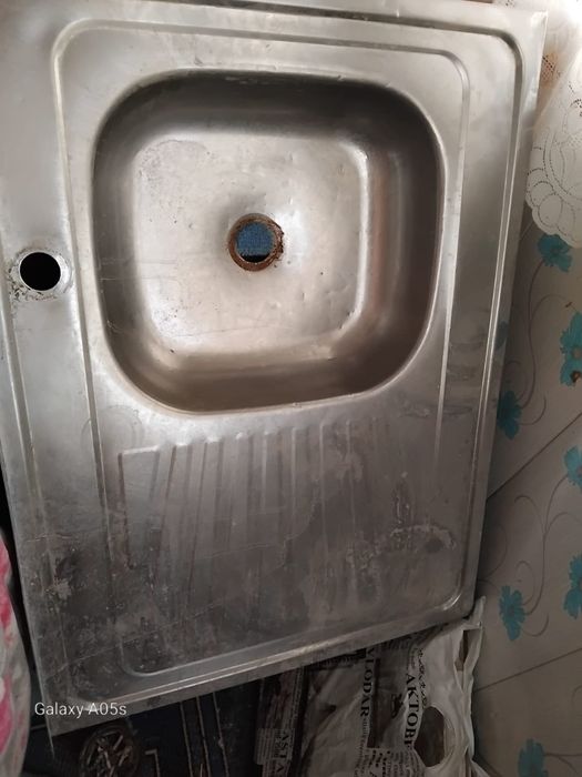 Продам мойку кухонный