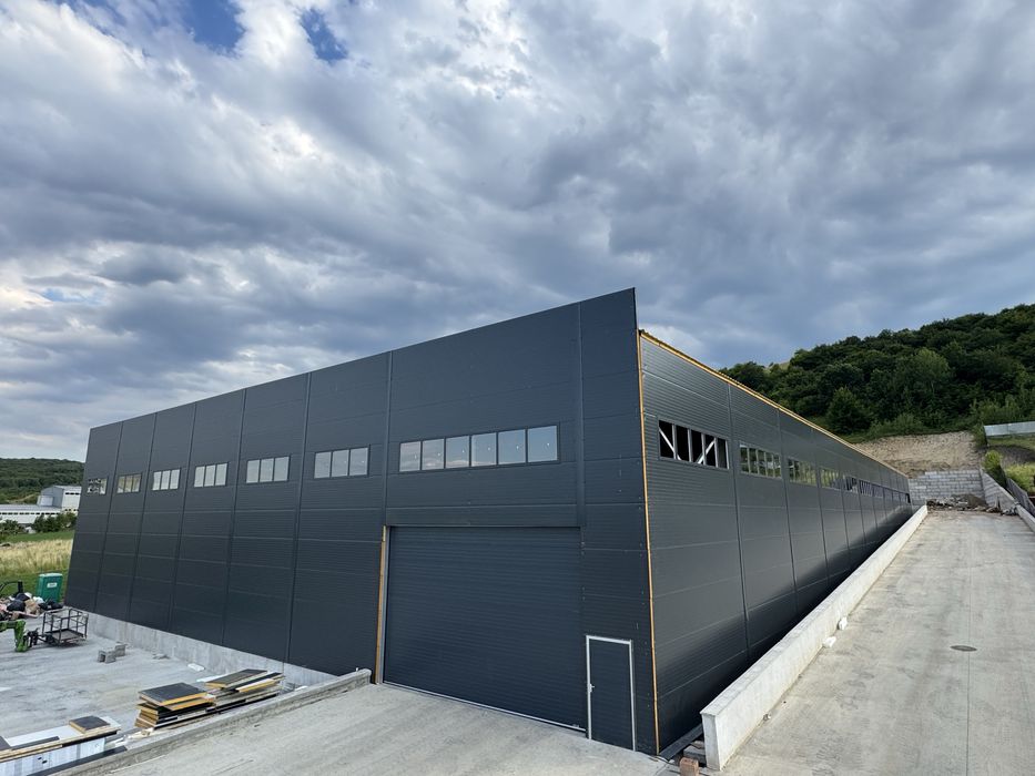 Inchiriez hala industriala moderna +birouri in Baciu 4eur