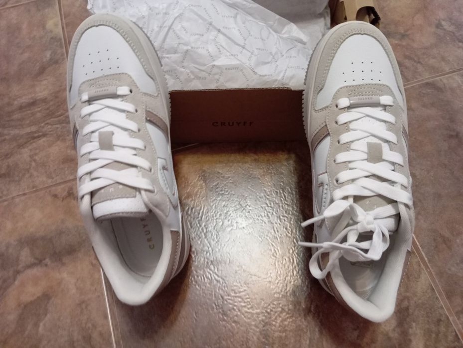 Маратонки 38номер