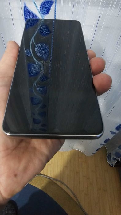 Huawei Nova 9 SE 128/8gb ram. Supercharge 66W.