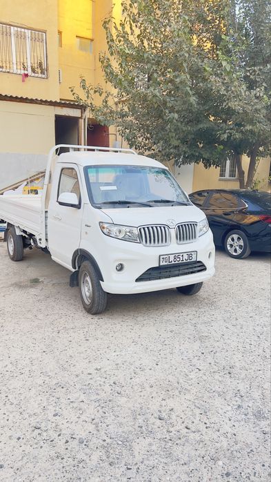 Yuk tashish xizmati Qashqadaryodan Uzbekiston buylab 24/7