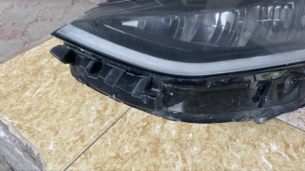фара левая hyundai sonata