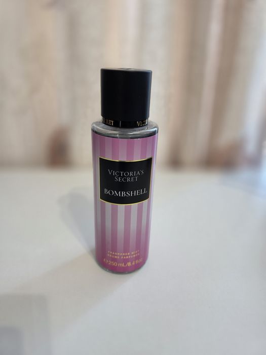 Victoria's Secret spray corp