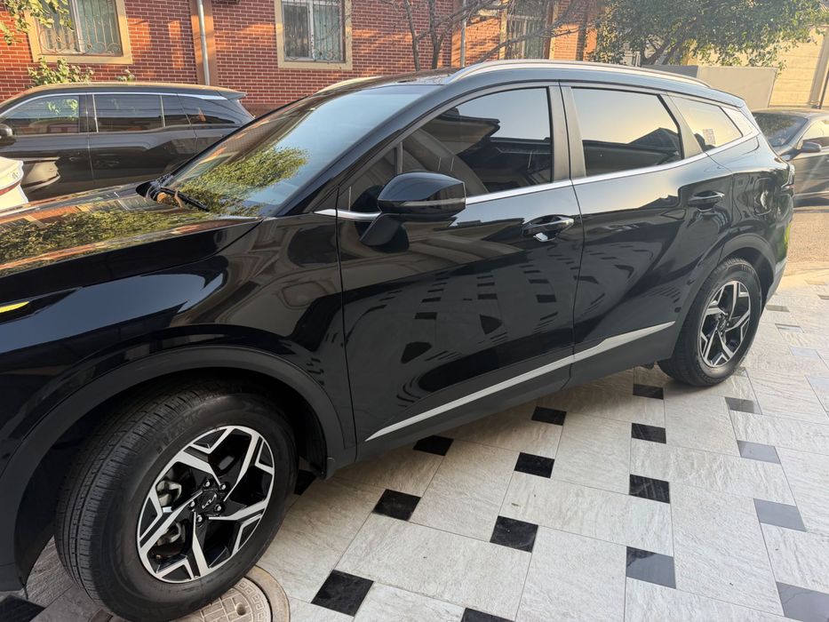 kia sportege ideal xolatda