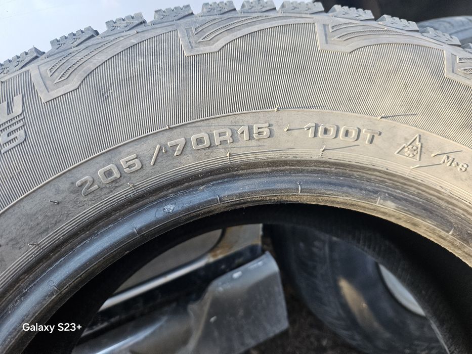 205/70 R15 Шины.
