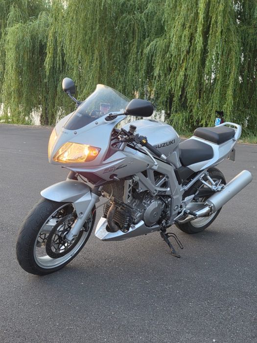 Vând Suzuki SV 1000