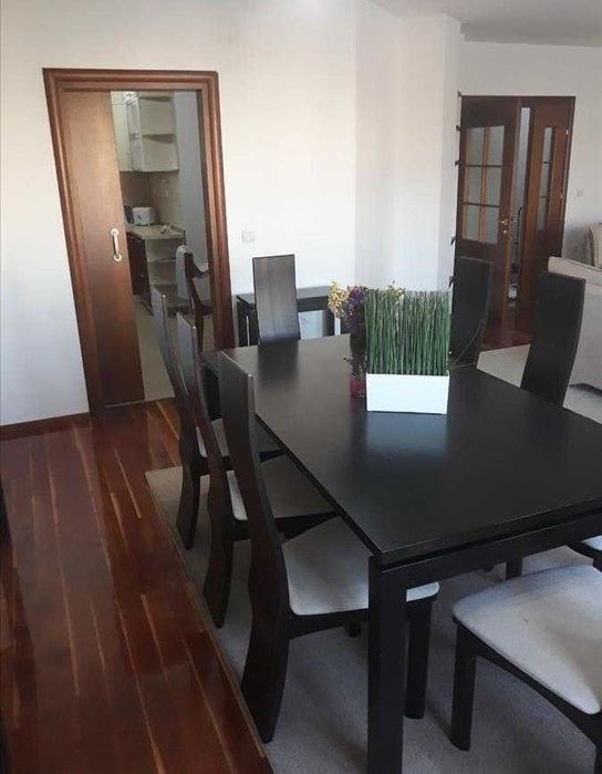 Дава се под наем Двустаен апартамент в Бургас, Славейков - 60 кв.м за 255 € - Снимка #1