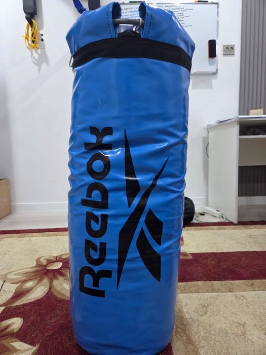 Продам Грушу боксерскую