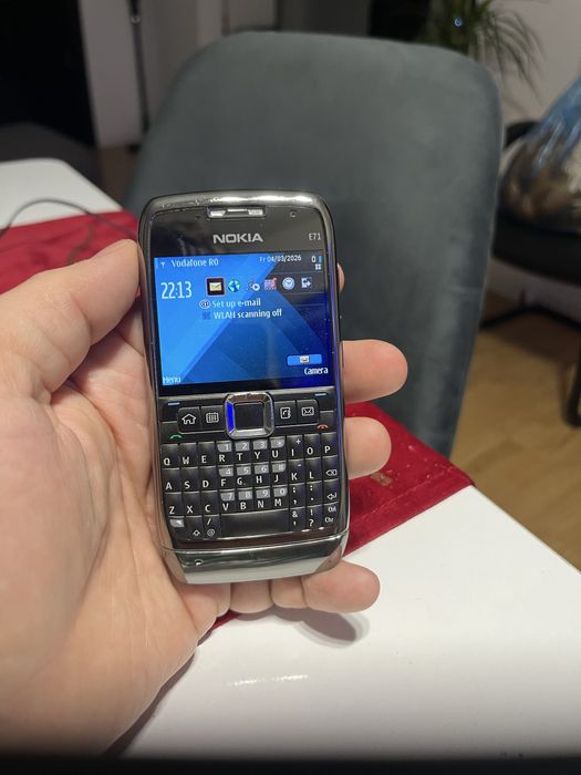 Nokia e71 grey impecabil