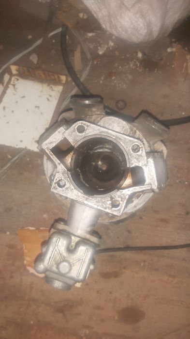 Продам двиготель иж плонета 4