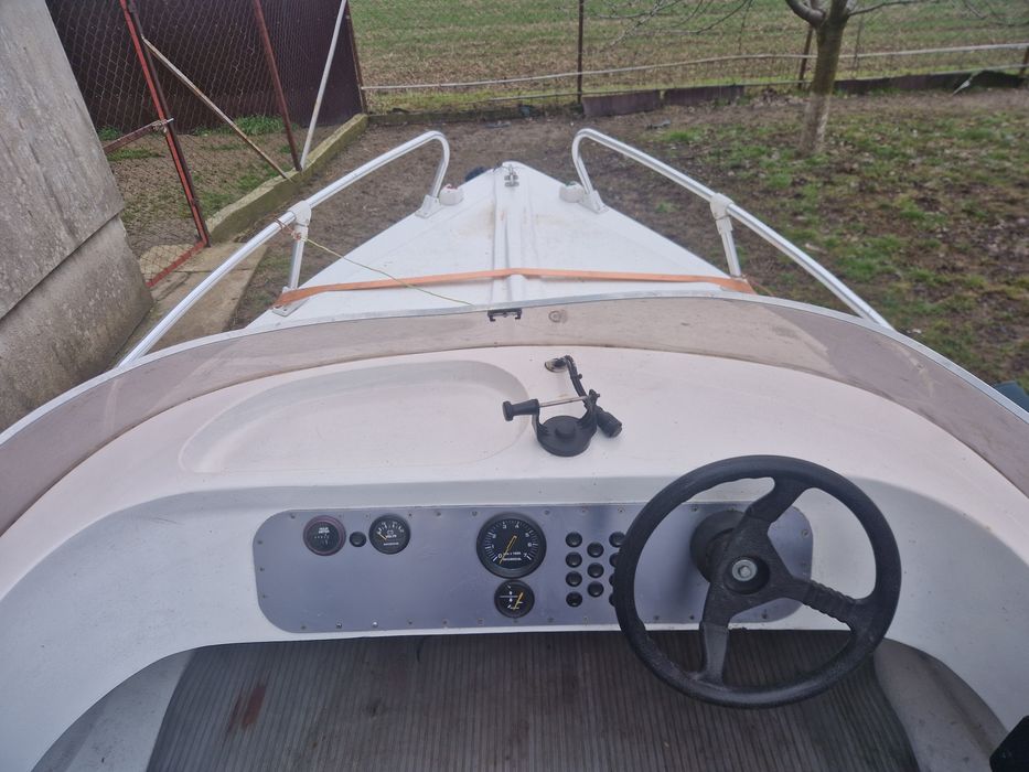 Vand barca motor honda 40cp