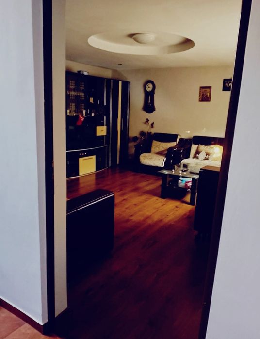 CASA DE VANZARE cu magazin la poarta in Brazi, Prahova