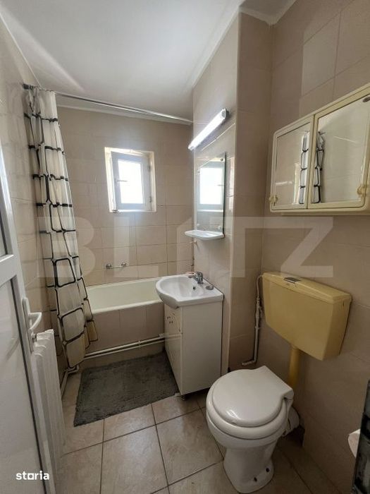 Apartament 2 camere, decomandat, intermediar, sud, Pivnita, Calea Flor
