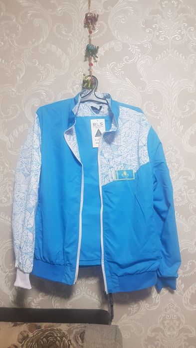 Спортивный костюм