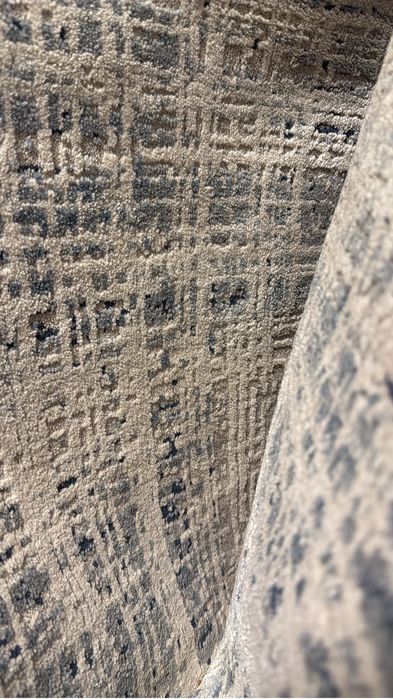 Коврый бу срочно продам