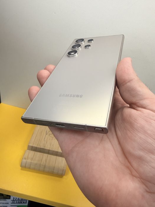 Samsung S24 ultra 12+ 512 gb