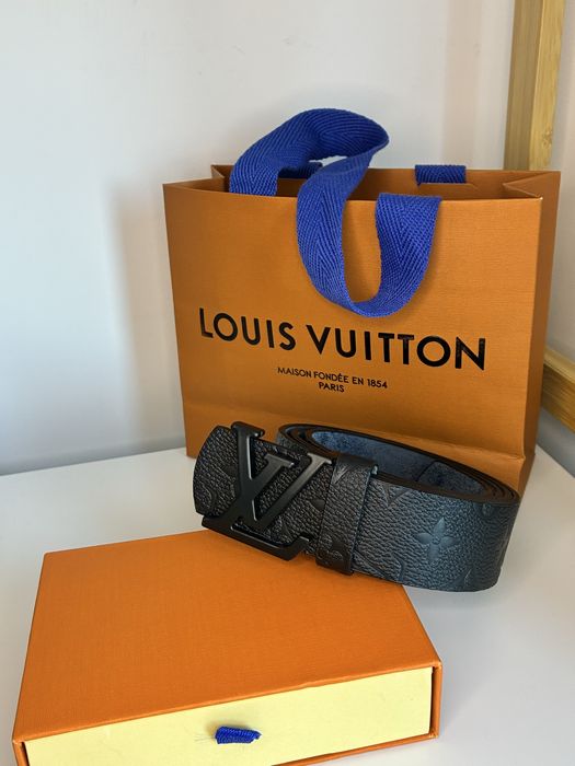 Колани на марката Louis vuitton