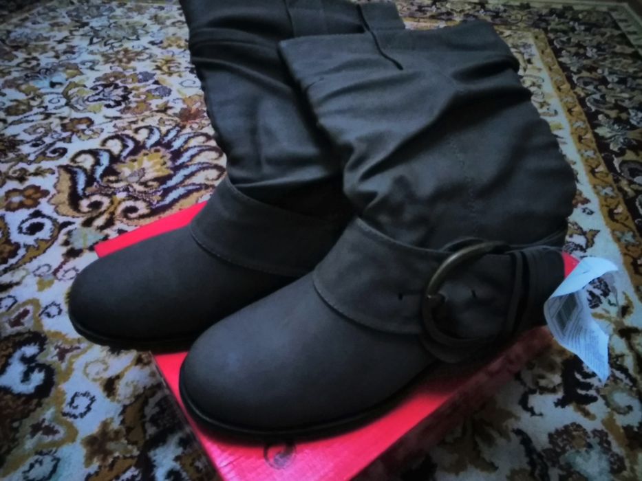 Продам сапожки 39р