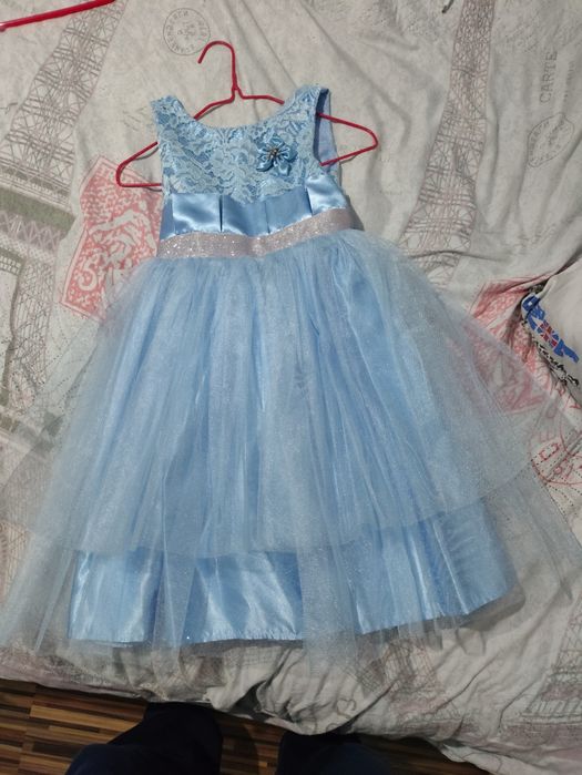 Детска рокля, размер 134