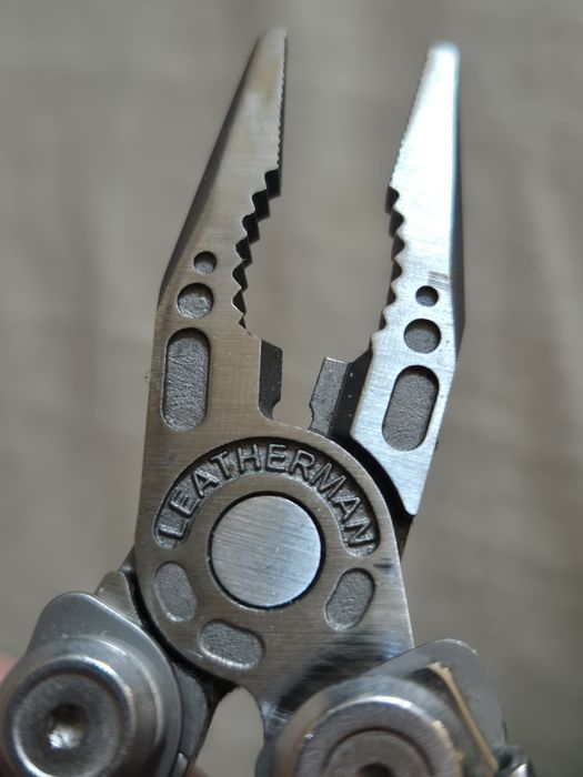 Leatherman Skeletool