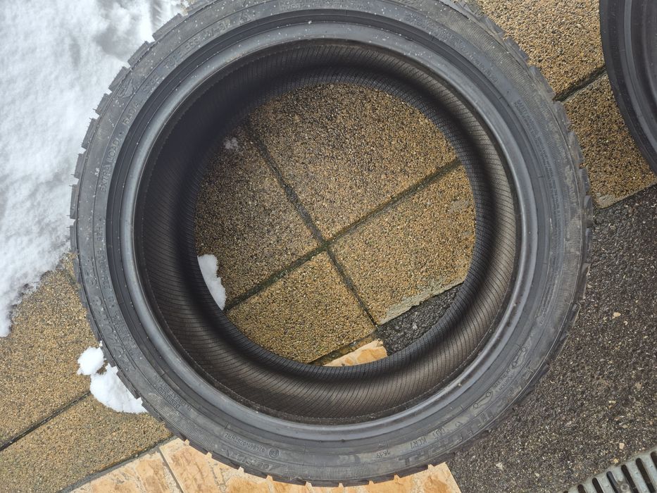 Vând cauciucuri 225/40/18 M+S 2 buc noi nouțe imp Germania