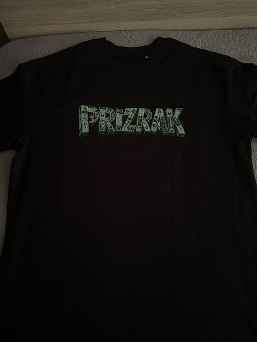 Продавам тениска на prizrak