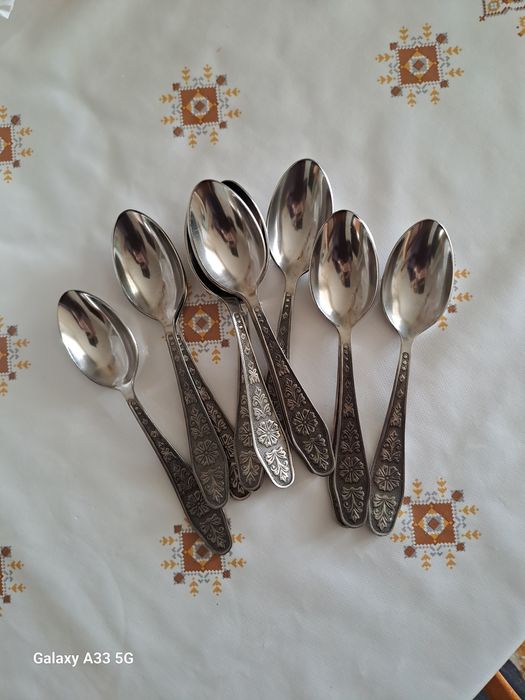 Ложки и вилки ...