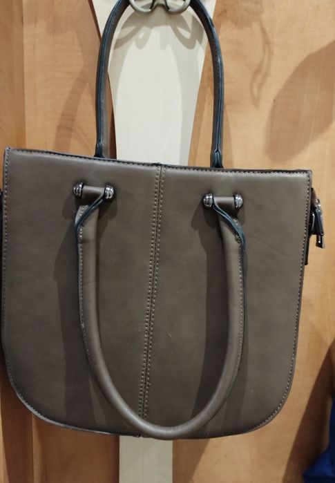 Дамска чанта нова