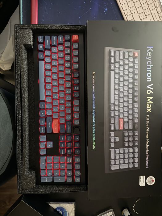 Keychron V6 Max Full wireless