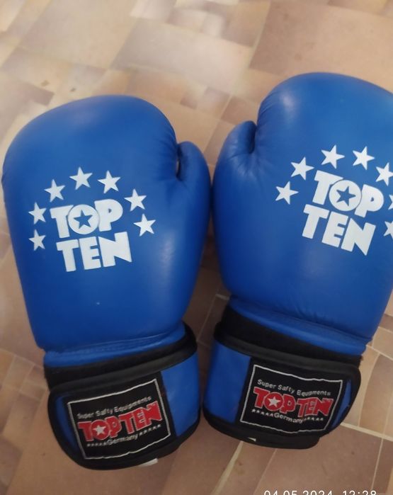 Продам перчатки б/у