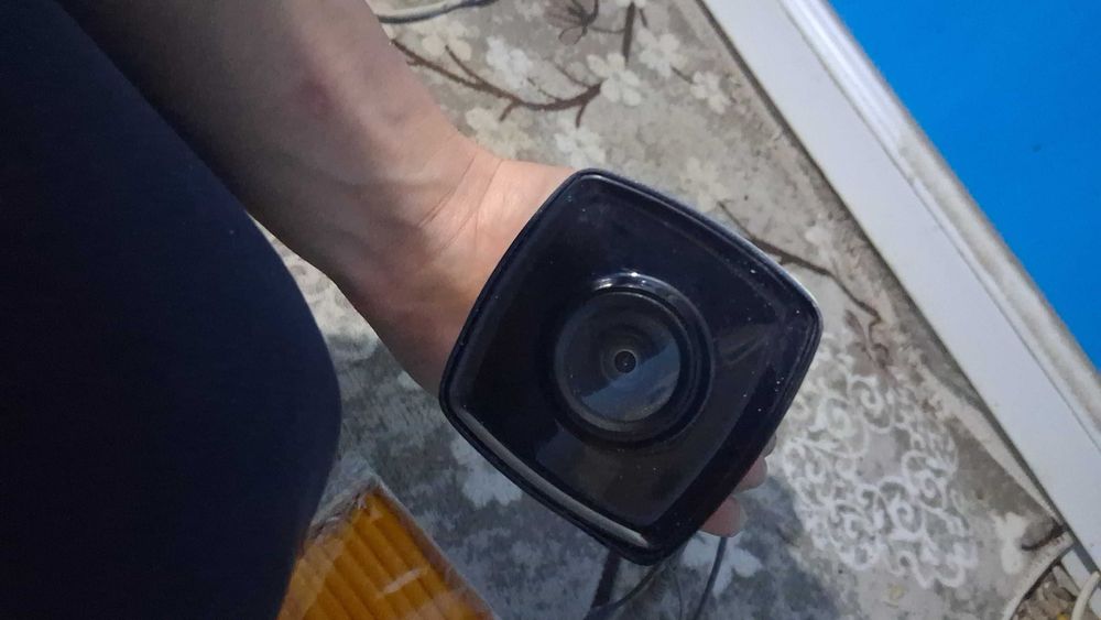 Se vinde set de patru camere de supraveghere de la haivision cu sursă