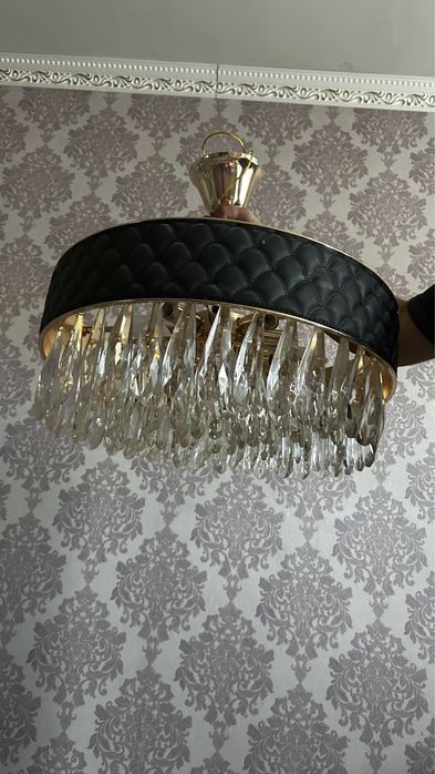 Люстра хрустальный