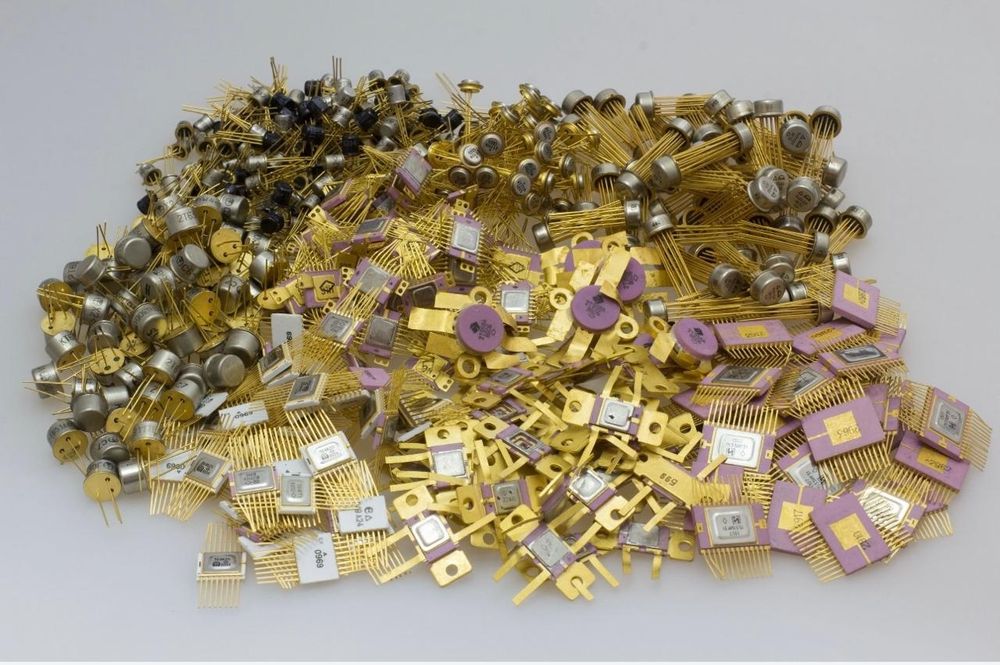 Радиодетали СССР Прнимаем