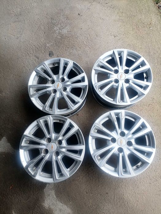 Диски и шины  на кобальт и др 4:100