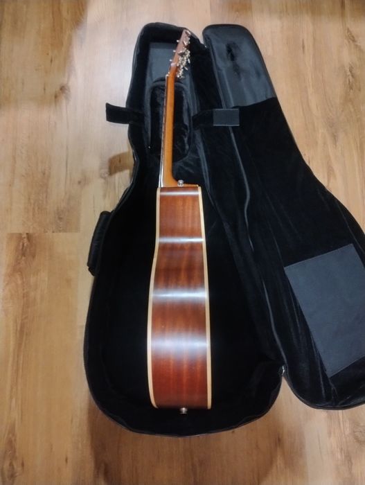 Ел.акустична китара"Kremona М25Е"