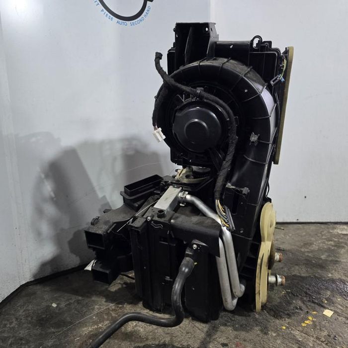 Carcasa aeroterma aer conditionat Chevrolet Aveo T300