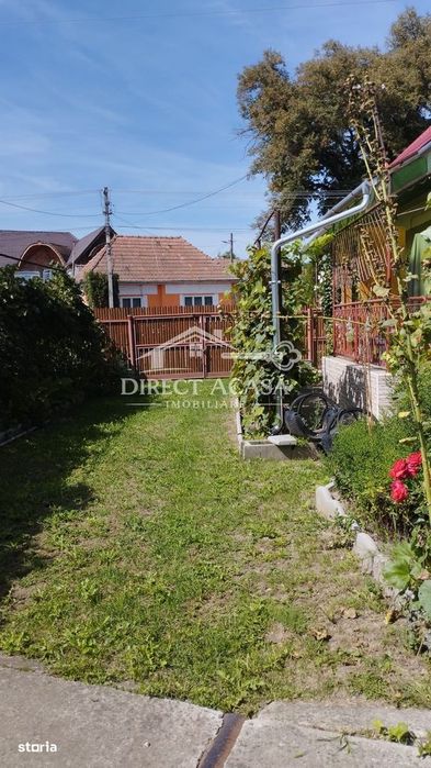 Casă cu teren 21,7 ari în Mitrești – posibilitate achiziție separat