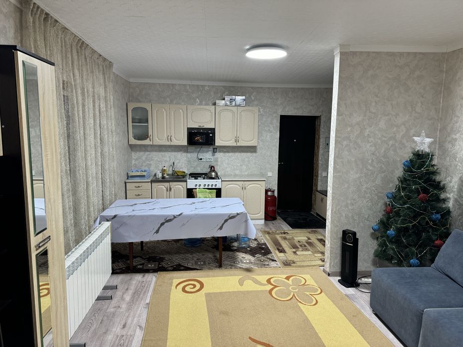 Дом, мангал, беседка в лесу