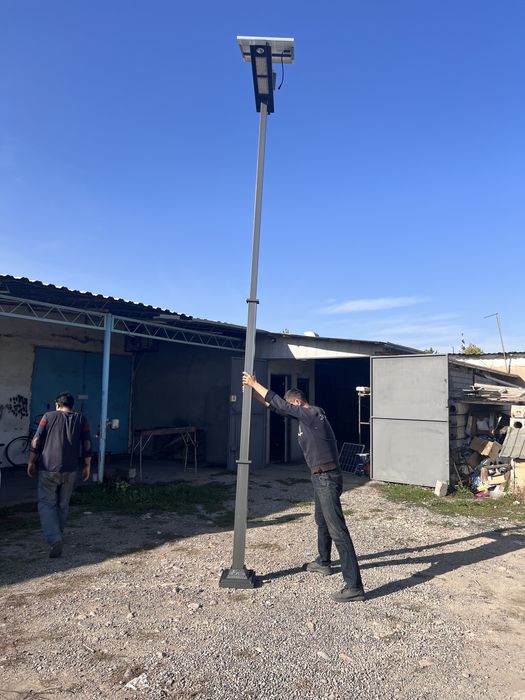 Светильник на солнечный батарее 100ват