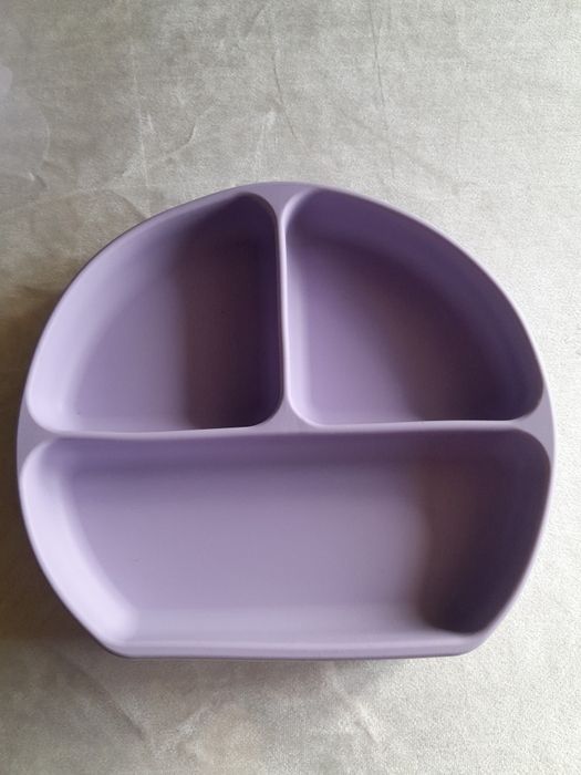 Детская тарелка с присоской