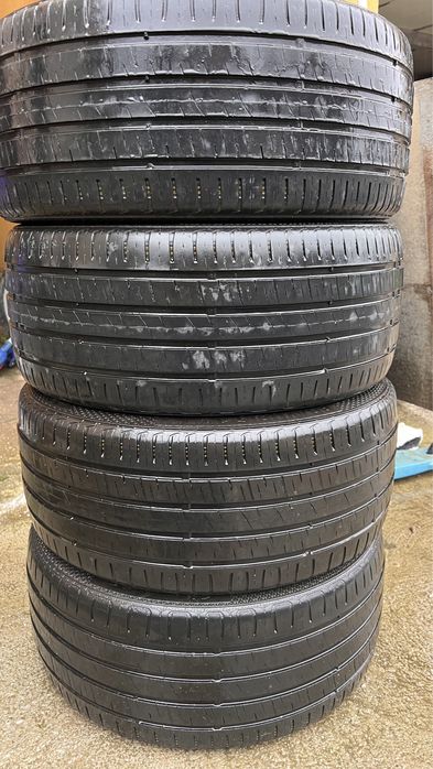 235/40/18 anvelopa vara BARUM