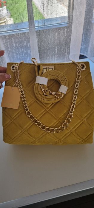 Geanta de firma Menbur