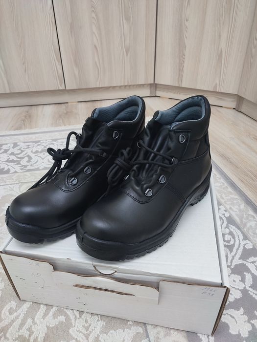 Продается спецодежда