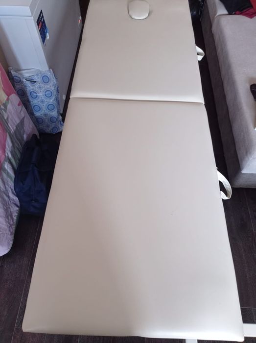 Продам кушетку для массажа