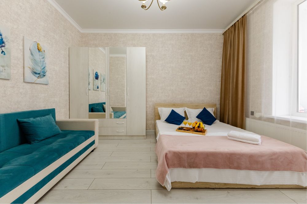 Двуспальняя кровать