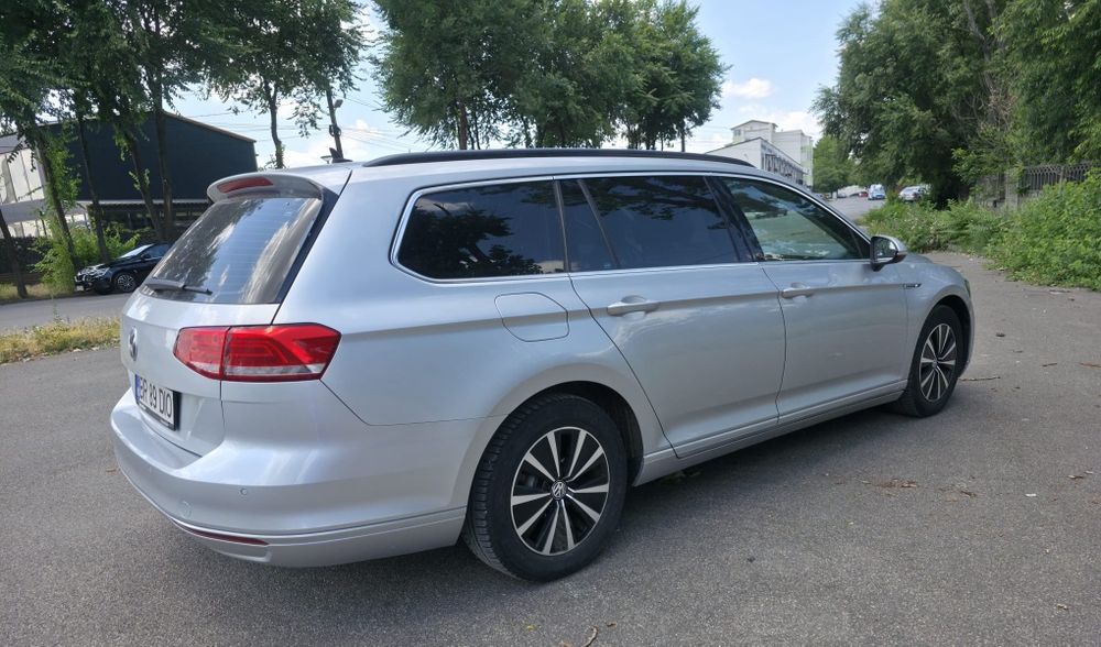 VOLKSWAGEN Passat 2017 — imagine 2
