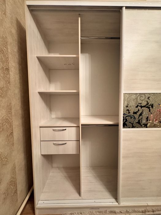 Шкаф 3-х дверный раздвижной, самовывоз