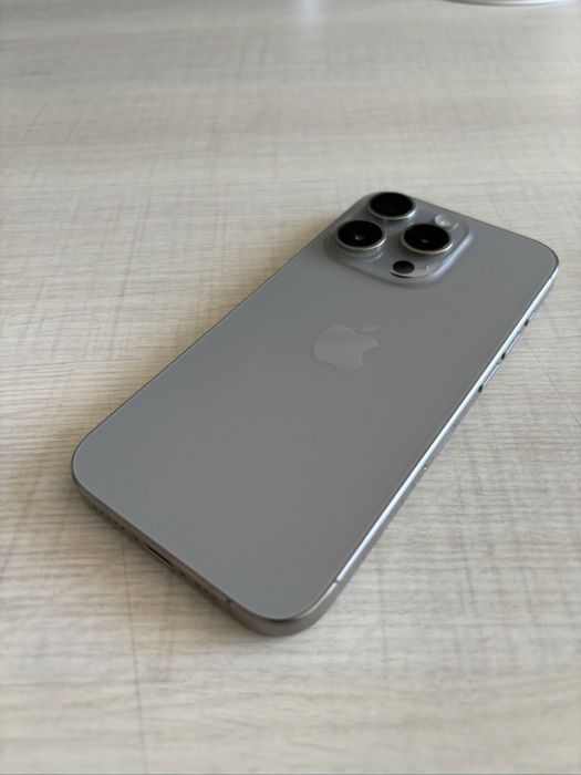 Iphone 15 pro dual sim