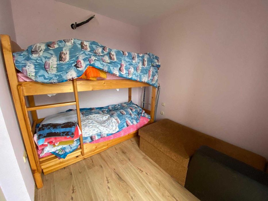 Обзаведена къща в затворен комплекс близо до Варна