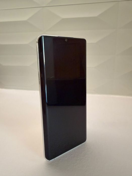 Vând telefon Xiaomi Mi Note 10 pentru piese
